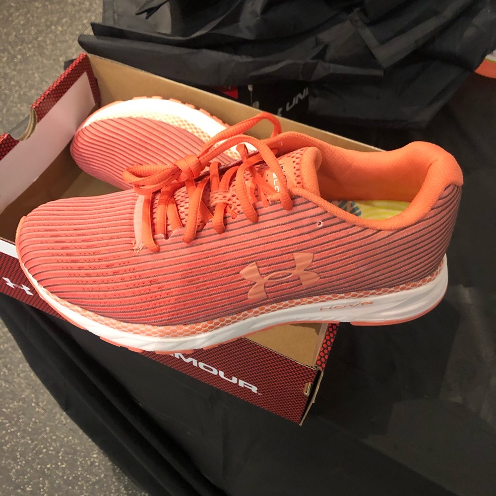 Stripe orange,under amour sneaker - Picture 6 of 14